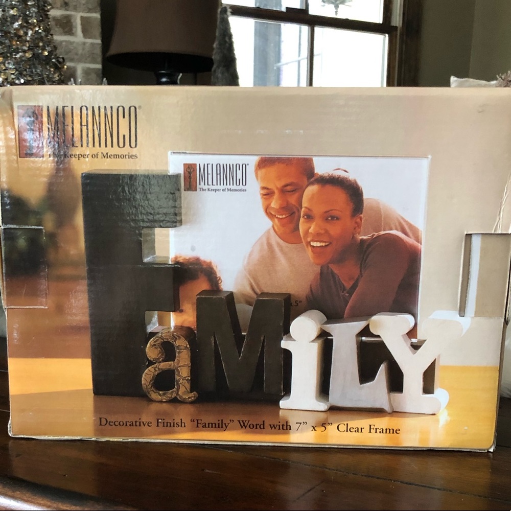 Family Picture Frame - Picture 2 of 3